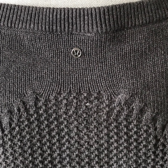 Lululemon Cotton L/S Sweater Charcoal Sz 6 - Picture 3 of 4